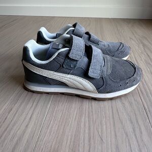 Kids Puma Gray Suede Velcro Sneakers